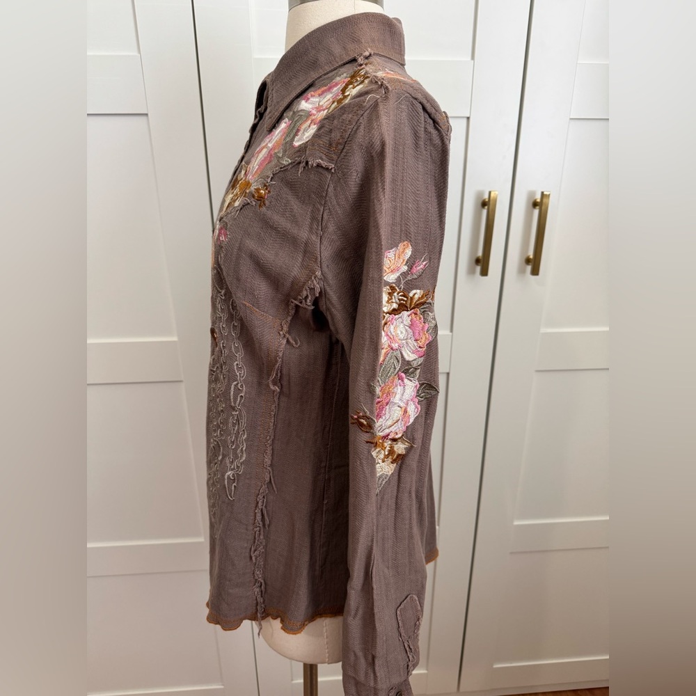 DB Sport aziza floral butterfly embroidered collared long sleeve western shirt - Picture 4 of 6